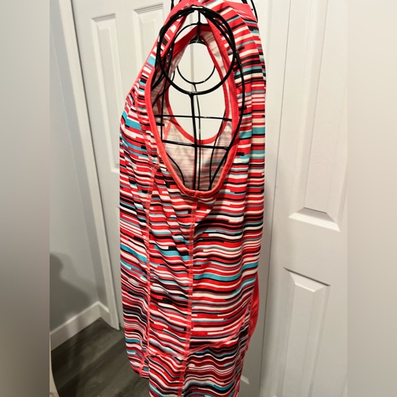 TechGear Top - Picture 6 of 6